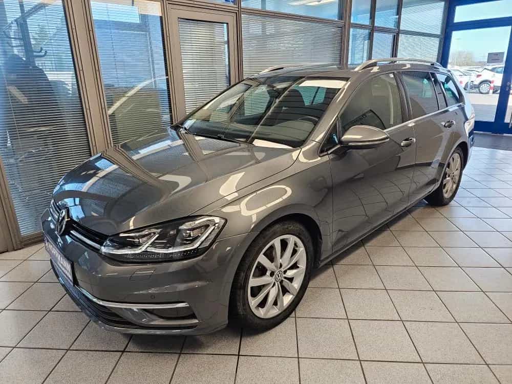 Volkswagen Golf Highline LED,PDC,Navi,Sitzheizung 04/2018-photo-1