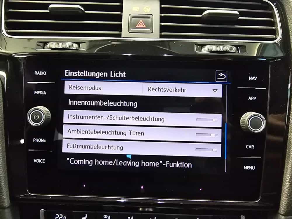 Volkswagen Golf Highline LED,PDC,Navi,Sitzheizung 04/2018-photo-14