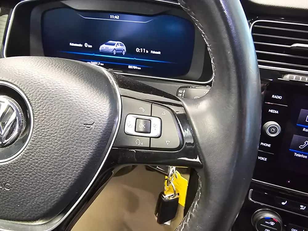 Volkswagen Golf Highline LED,PDC,Navi,Sitzheizung 04/2018-photo-18