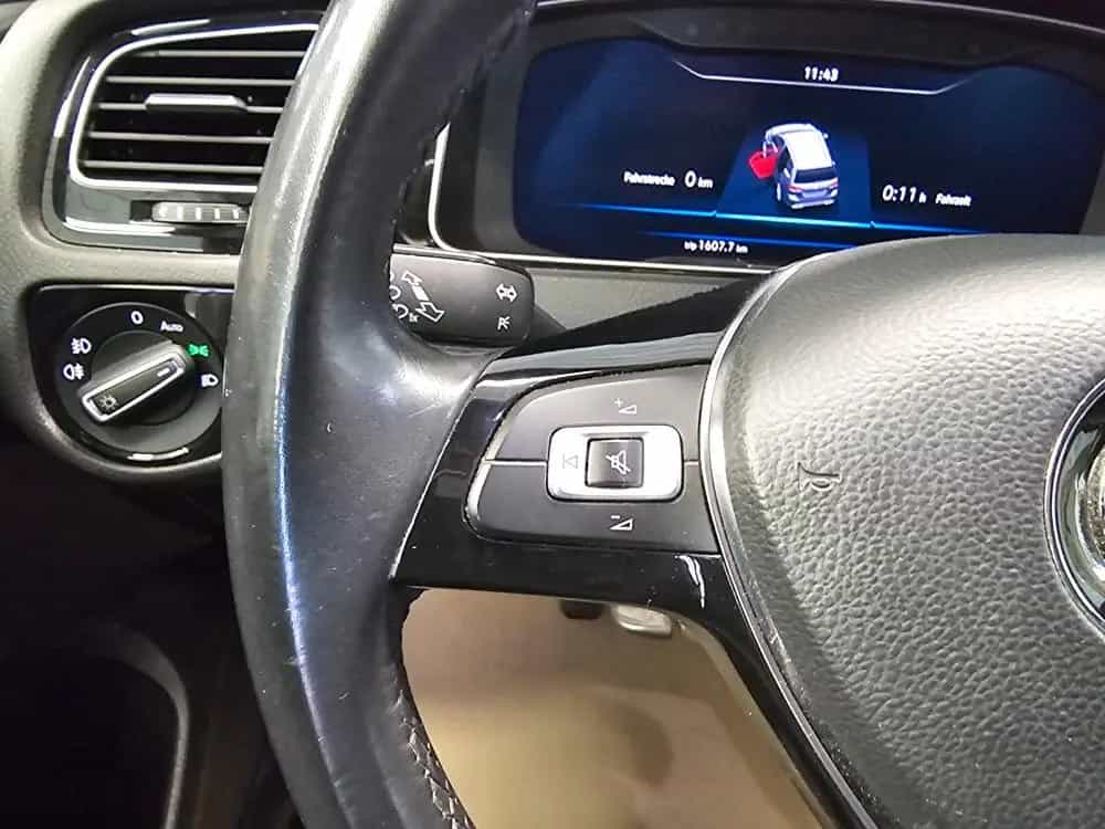 Volkswagen Golf Highline LED,PDC,Navi,Sitzheizung 04/2018-photo-19