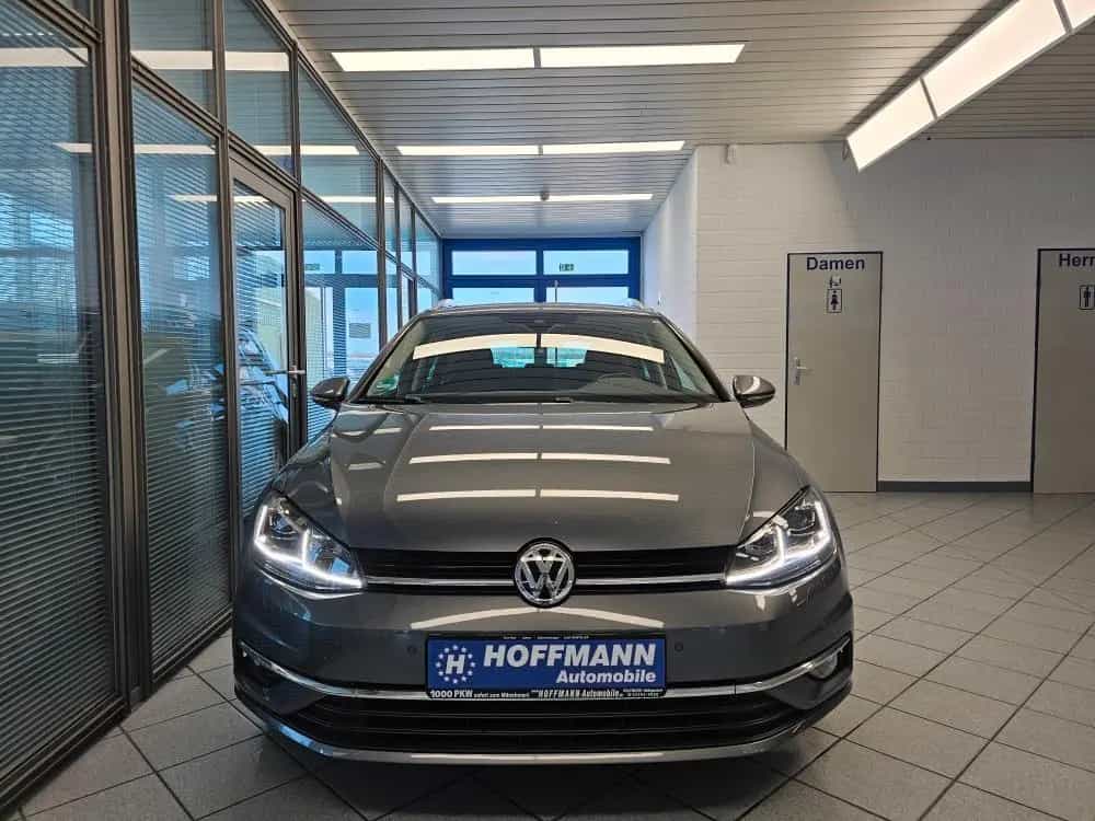 Volkswagen Golf Highline LED,PDC,Navi,Sitzheizung 04/2018-photo-27