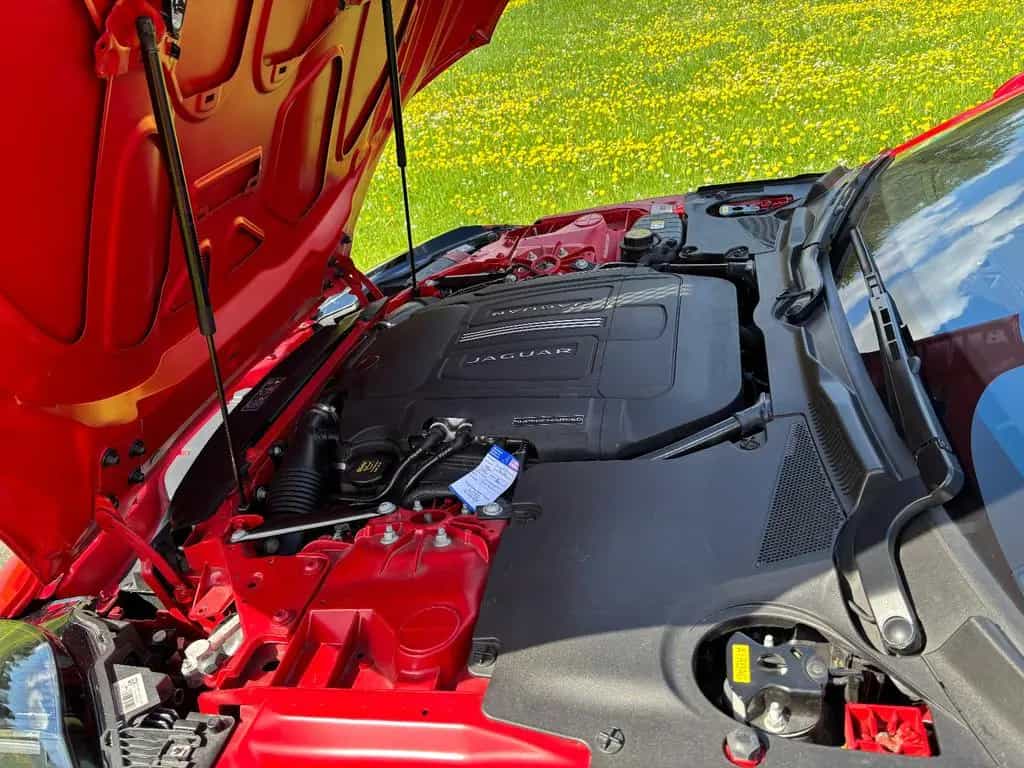 Jaguar F-Type 3.0 L V6 R-Dynamic Kompressor Automat... 06/2017-photo-7