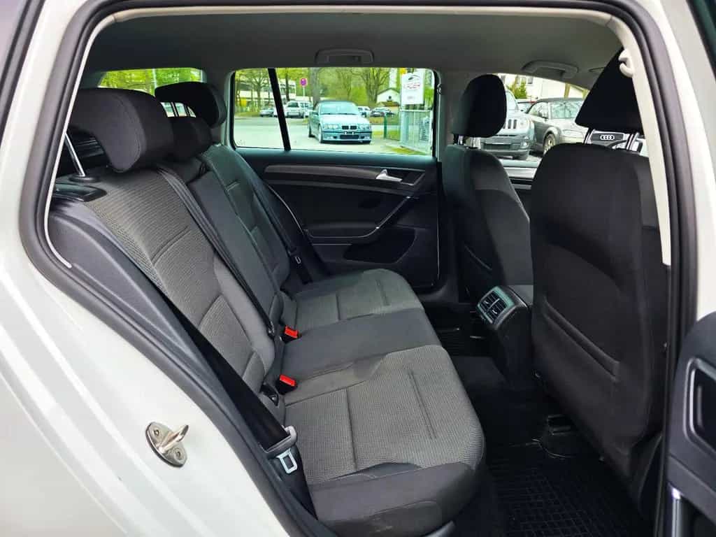 Volkswagen Golf VII Variant Comfortline BMT Navi 1Hand MwS 03/2017-photo-11