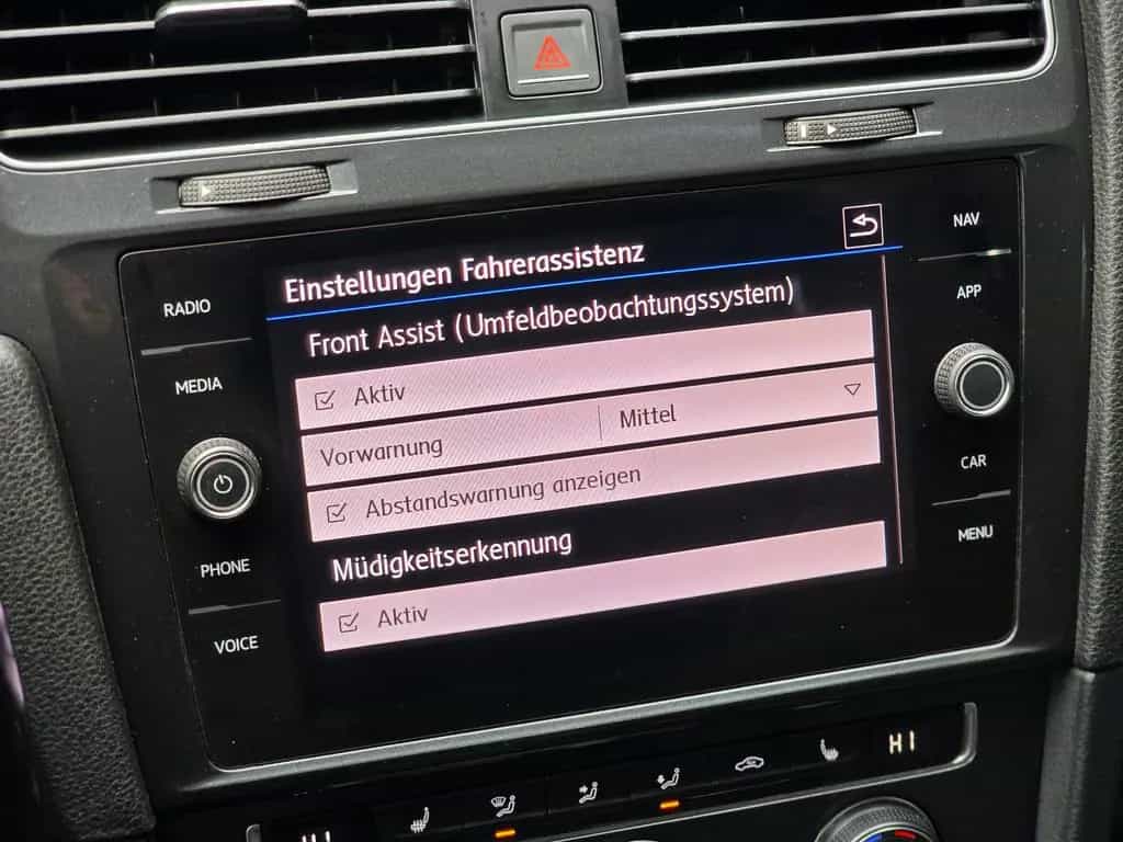 Volkswagen Golf VII Variant Comfortline BMT Navi 1Hand MwS 03/2017-photo-18