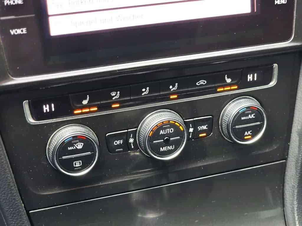 Volkswagen Golf VII Variant Comfortline BMT Navi 1Hand MwS 03/2017-photo-19
