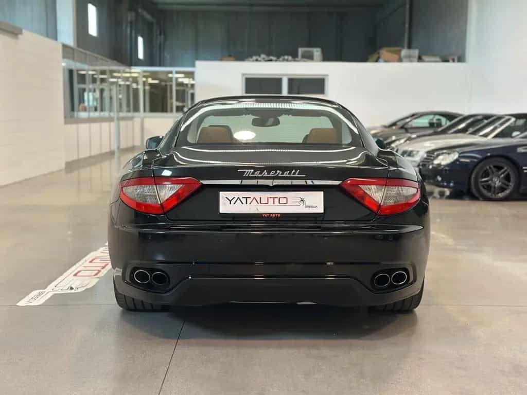 Maserati GranTurismo 4.2 V8 03/2008-photo-2