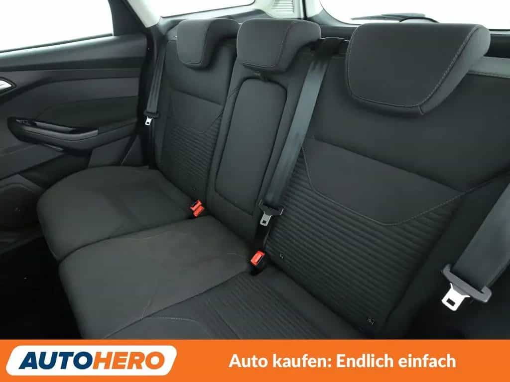 Ford Focus 1.5 EcoBoost Titanium*NAVI*PDC*SHZ*TEMPO* 12/2015-photo-13