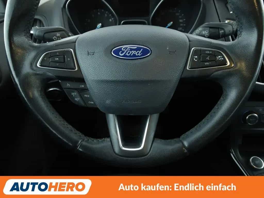 Ford Focus 1.5 EcoBoost Titanium*NAVI*PDC*SHZ*TEMPO* 12/2015-photo-18