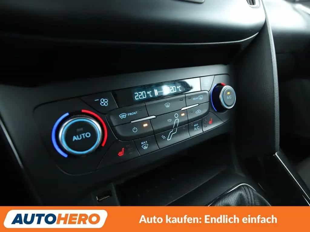 Ford Focus 1.5 EcoBoost Titanium*NAVI*PDC*SHZ*TEMPO* 12/2015-photo-22