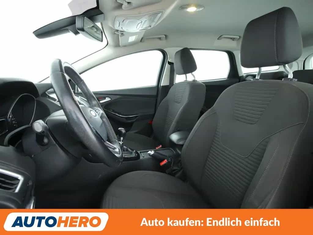 Ford Focus 1.5 EcoBoost Titanium*NAVI*PDC*SHZ*TEMPO* 12/2015-photo-9