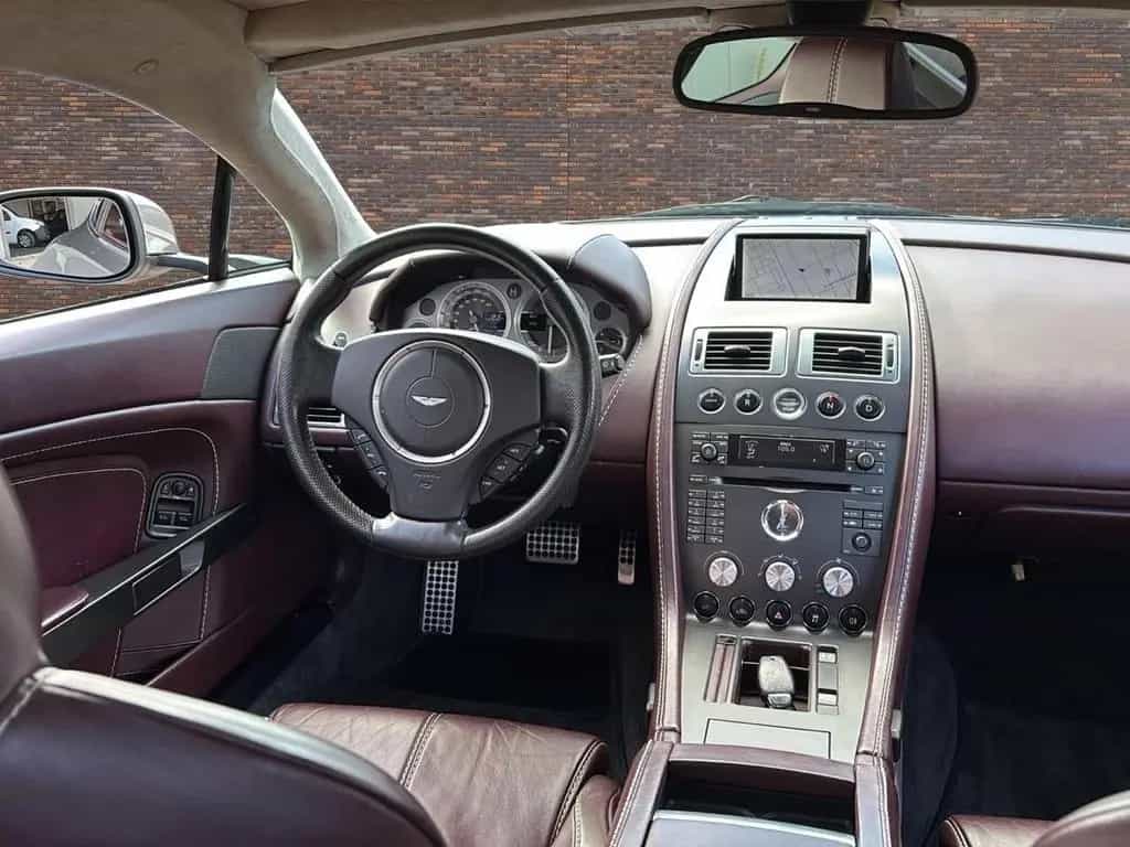 Aston Martin V8 Vantage 4.3 V8 Sportshift 02/2008-photo-8