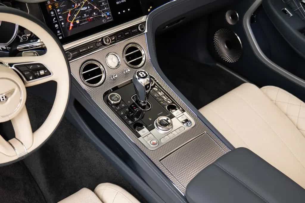 Bentley Continental GTC V8 Mullinere/360/Vent,Massage 06/2024-photo-11