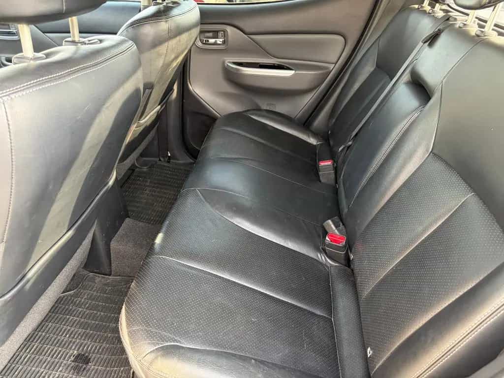 Mitsubishi L200 Top Doka 4WD Automatik 3,5t Euro6 07/2018-photo-14