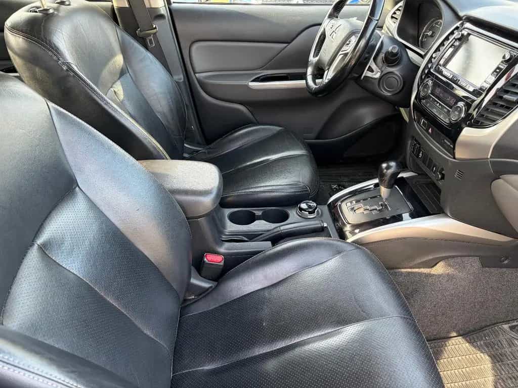 Mitsubishi L200 Top Doka 4WD Automatik 3,5t Euro6 07/2018-photo-16