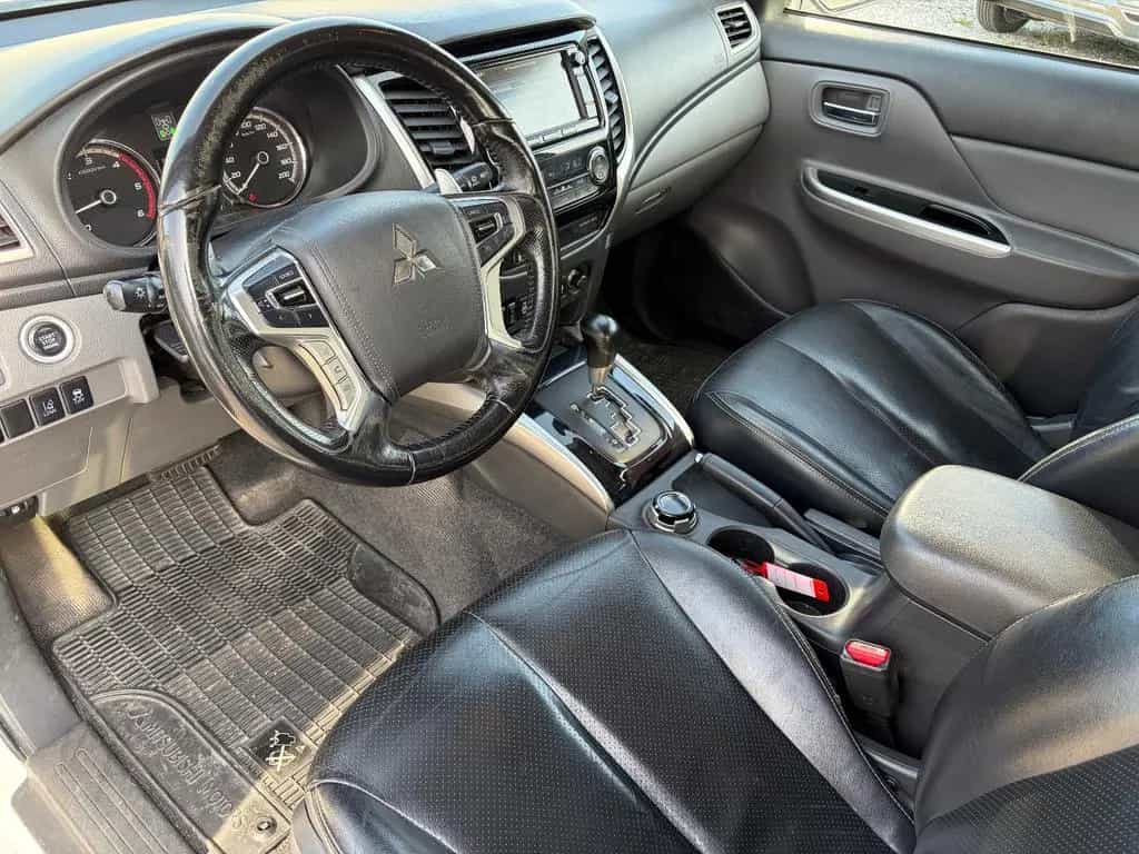 Mitsubishi L200 Top Doka 4WD Automatik 3,5t Euro6 07/2018-photo-5