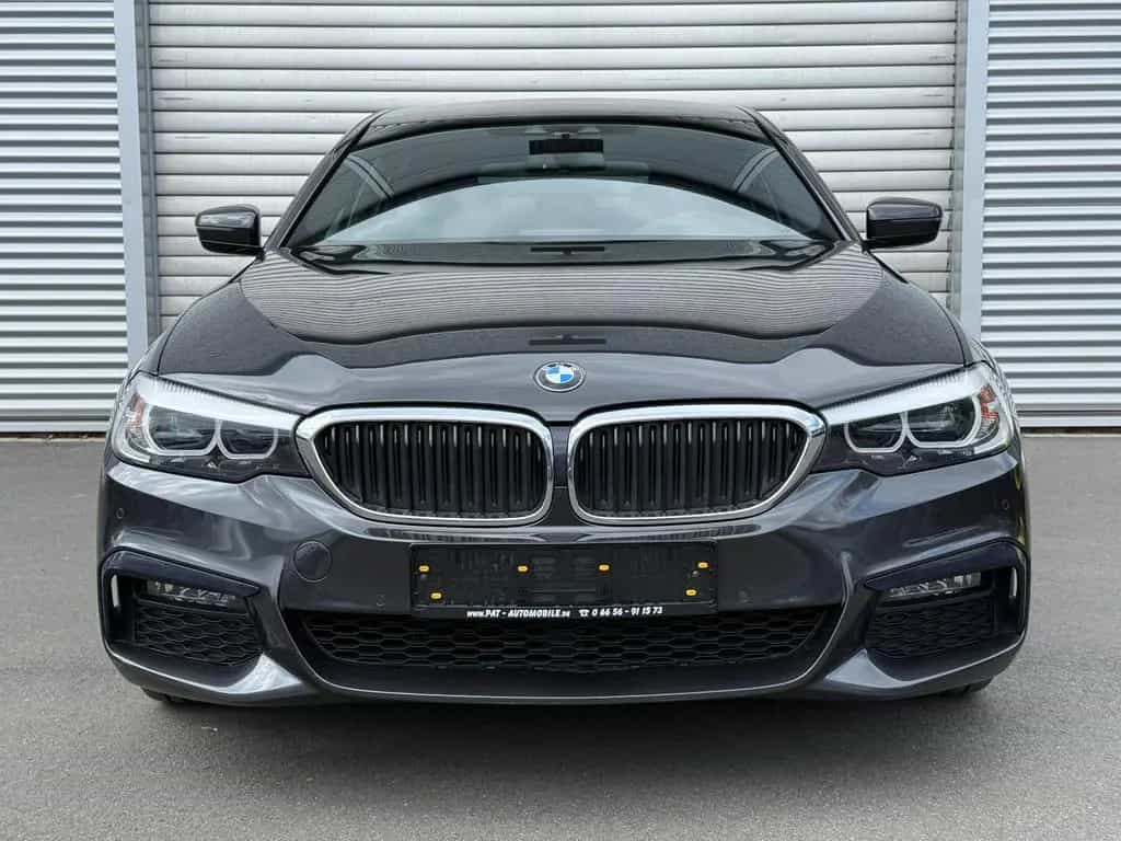 BMW 520 d M-Sport Aut GRA Navi LED SHZ PDC Sportfahrw 10/2019-photo-2