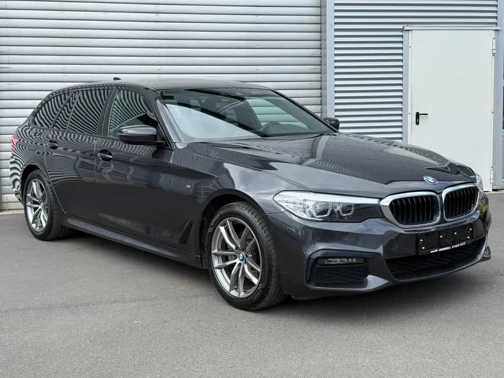 BMW 520 d M-Sport Aut GRA Navi LED SHZ PDC Sportfahrw 10/2019-photo-3