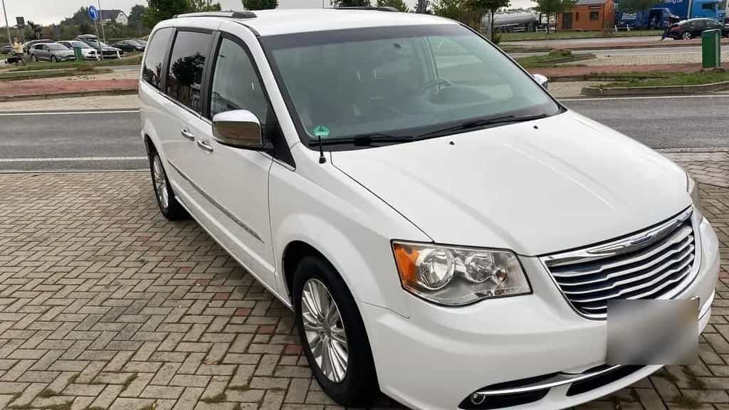 Chrysler Grand Voyager Limited, Weiß, Auto... 05/2014-photo-0