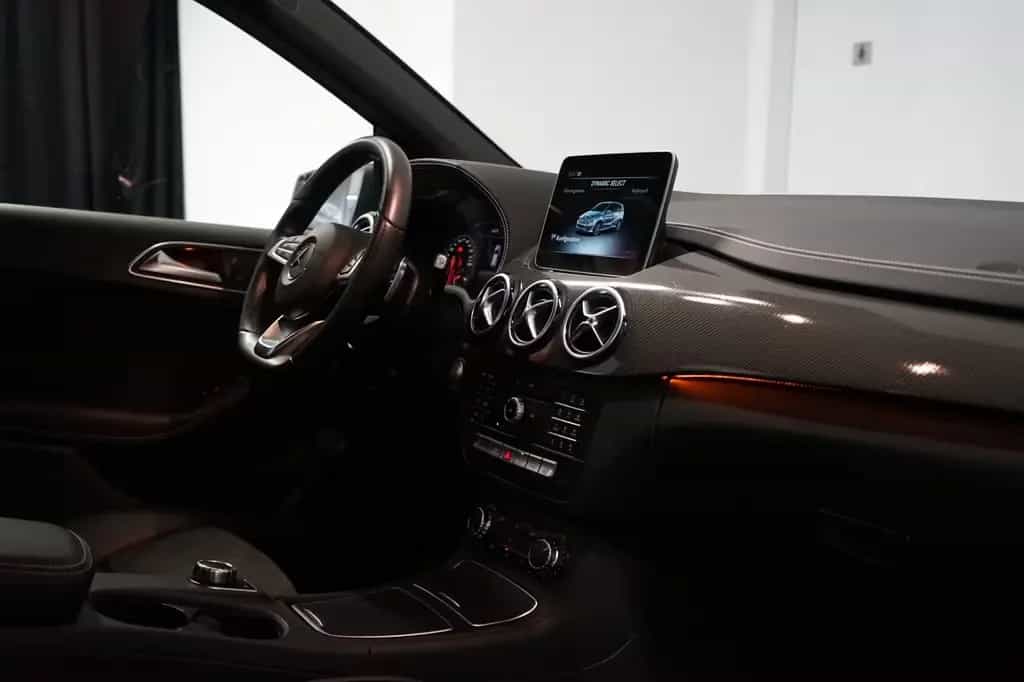 Mercedes-Benz B 180 AMG LINE|1. HD|34 TKM|LED|PARK 03/2018-photo-11