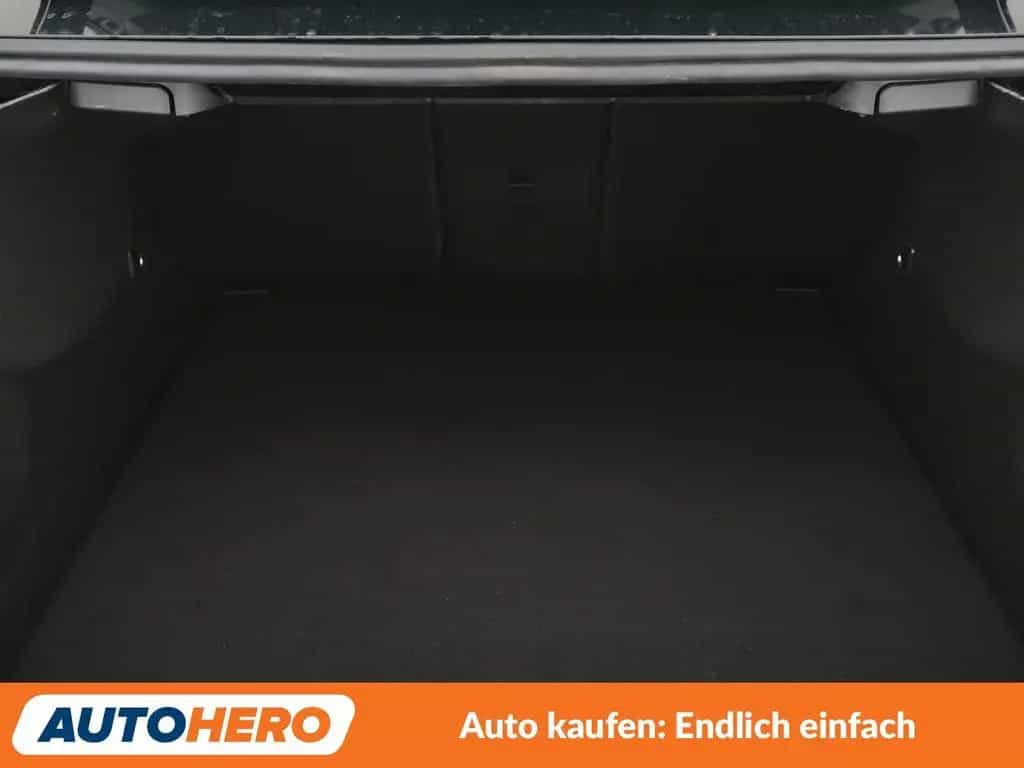 Mercedes-Benz A-Class 180 Progressive Aut.*NAV*TEMP*CAM*PDC*SHZ*ALU* 07/2020-photo-17