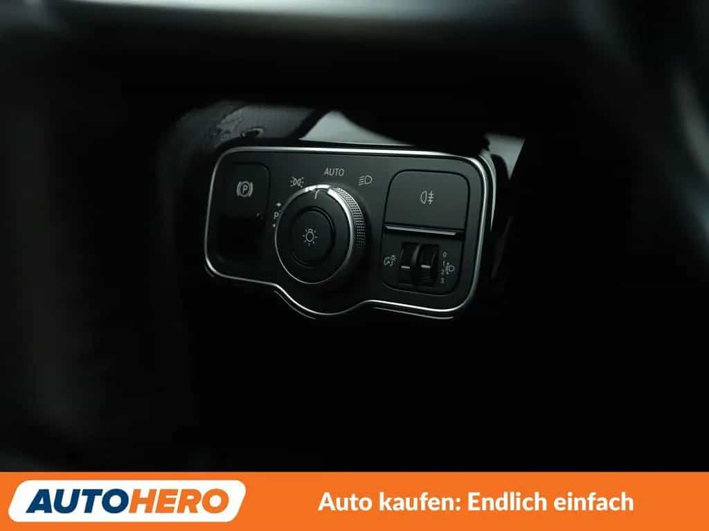 Mercedes-Benz A-Class 180 Progressive Aut.*NAV*TEMP*CAM*PDC*SHZ*ALU* 07/2020-photo-25