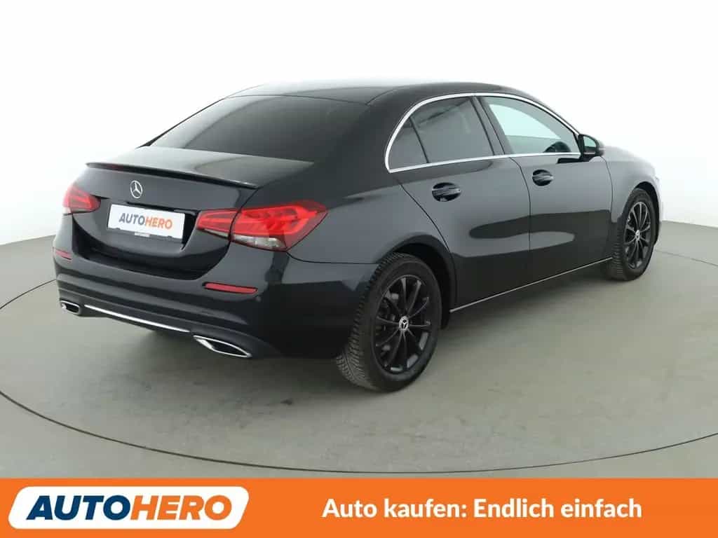 Mercedes-Benz A-Class 180 Progressive Aut.*NAV*TEMP*CAM*PDC*SHZ*ALU* 07/2020-photo-5