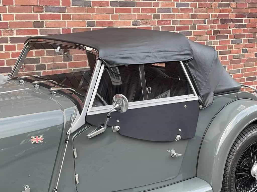 Morgan Plus 4 2.0l *** 1. Hand, Sportgrey 09/2012-photo-14