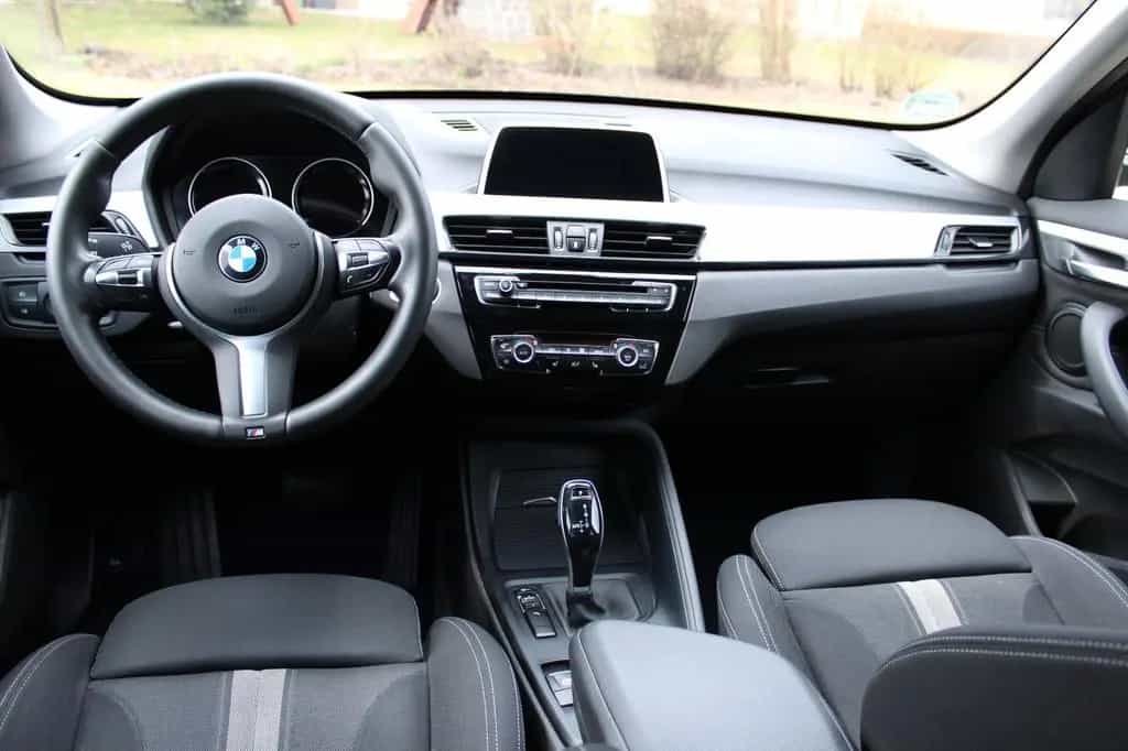 BMW X1 sDrive20i Advantage Automatik, 1. Hand 04/2019-photo-14