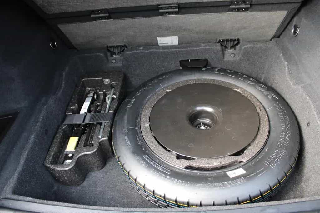 BMW X1 sDrive20i Advantage Automatik, 1. Hand 04/2019-photo-5