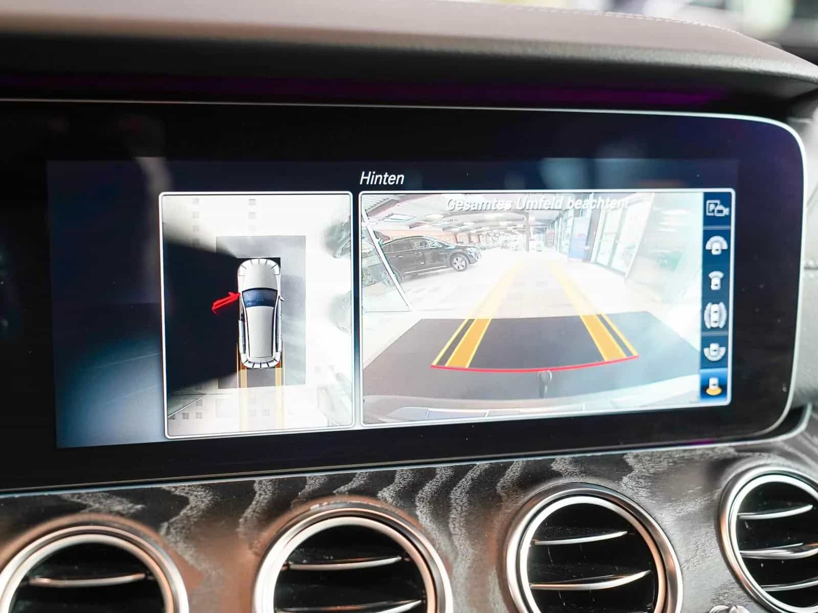 Mercedes-Benz E-Class 400 12/2018-photo-25