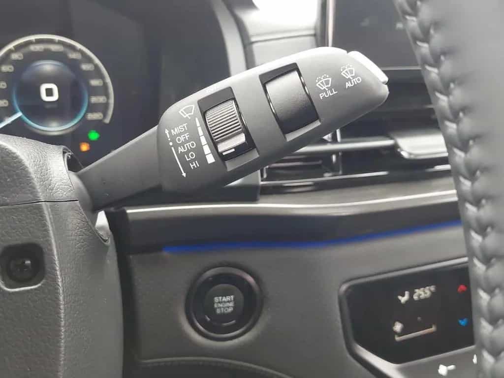 KGM Musso Grand Khan 2.2 AT 4WD °LED°SHZ°RFK°LEDER° null-photo-16