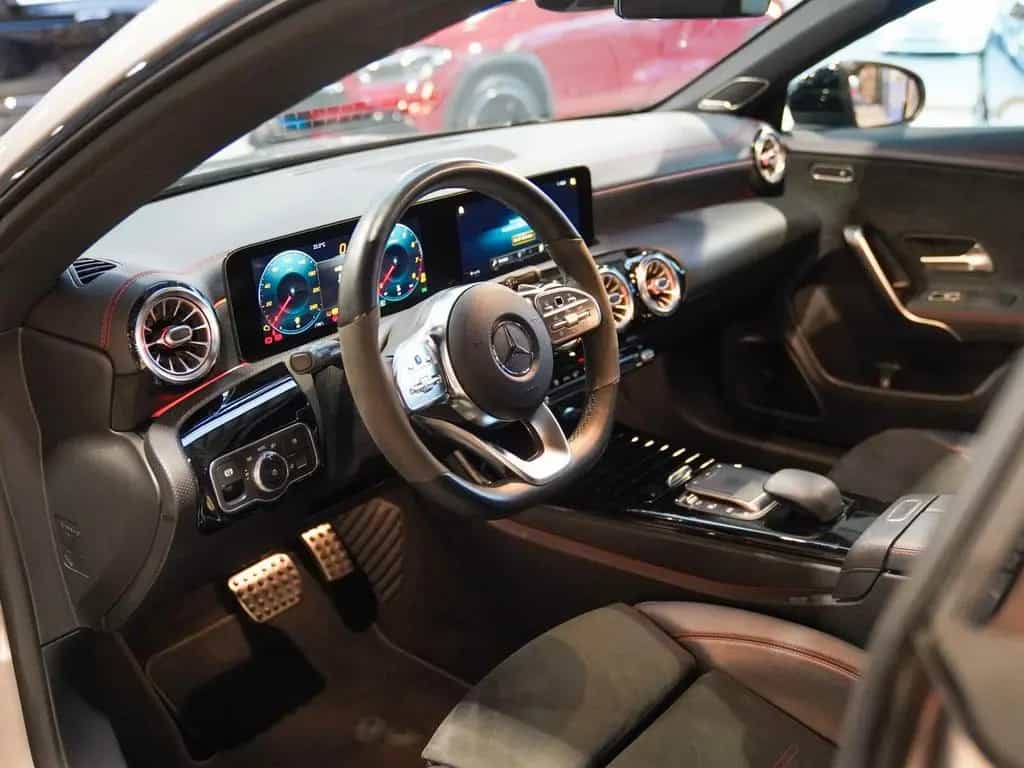 Mercedes-Benz CLA-Class 250 Coupé AMG Line Night Burmester Panorama 09/2020-photo-14