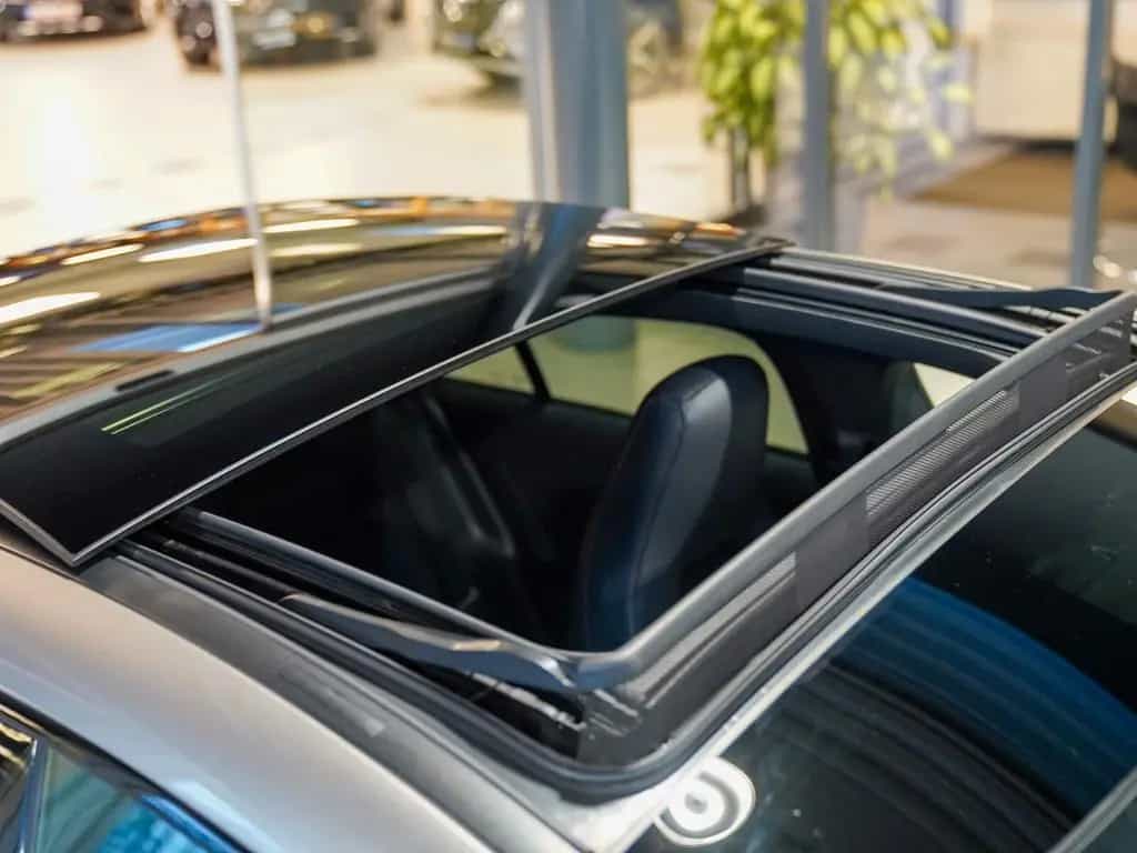 Mercedes-Benz CLA-Class 250 Coupé AMG Line Night Burmester Panorama 09/2020-photo-6