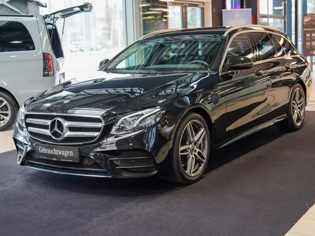 Mercedes-Benz E-Class 200 T AMG Line MULTIBEAM Kamera Totwinkel DAB 11/2019-photo-6