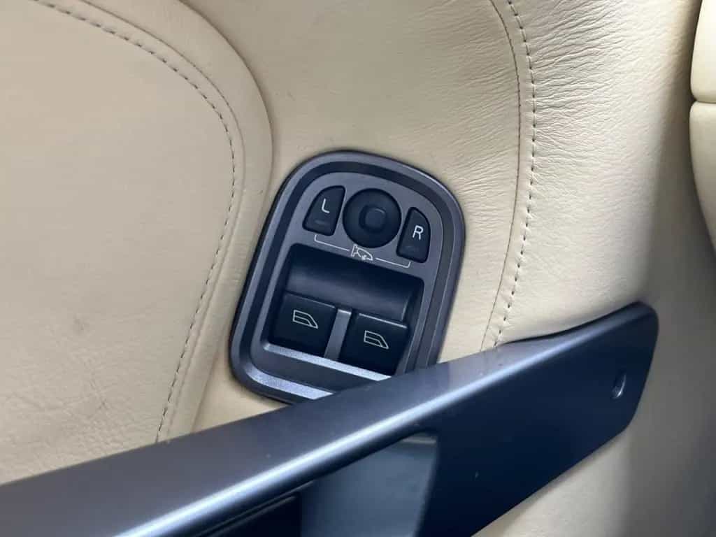 Aston Martin DB9 5.9 V12 Touchtronic 1e eigenaar Origineel Ne 05/2007-photo-10