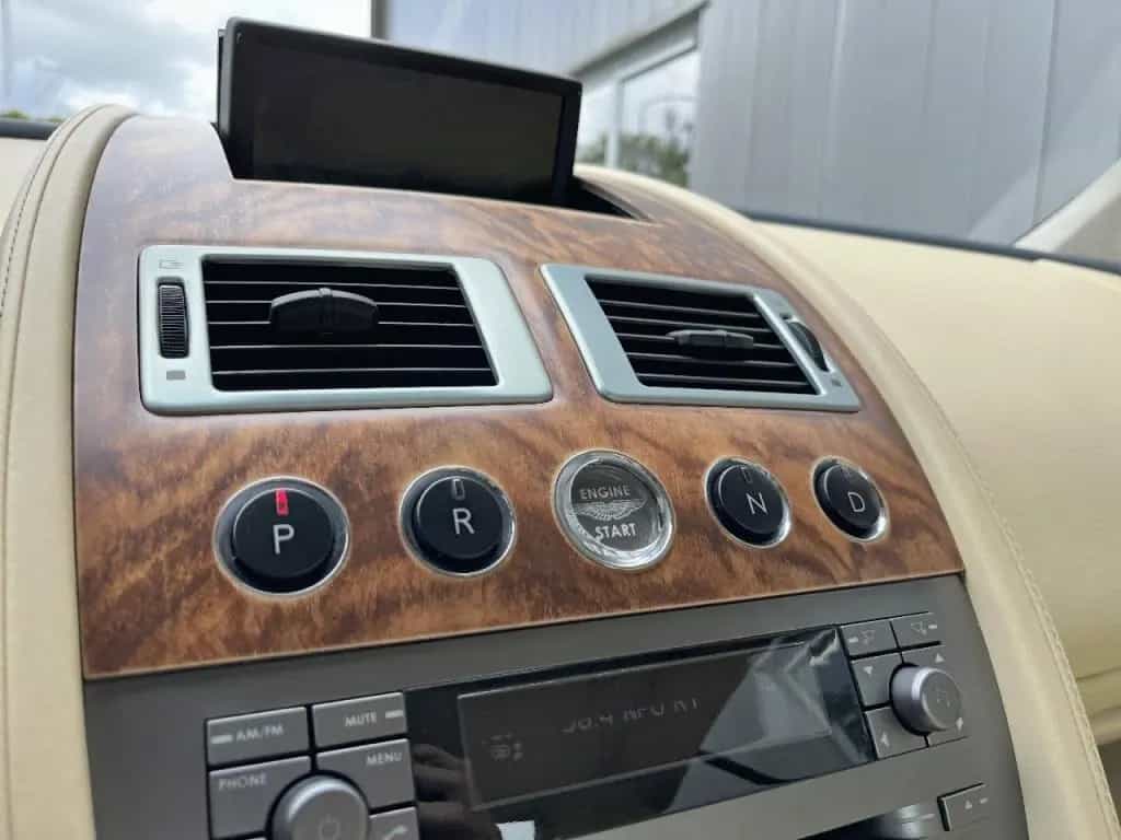 Aston Martin DB9 5.9 V12 Touchtronic 1e eigenaar Origineel Ne 05/2007-photo-19
