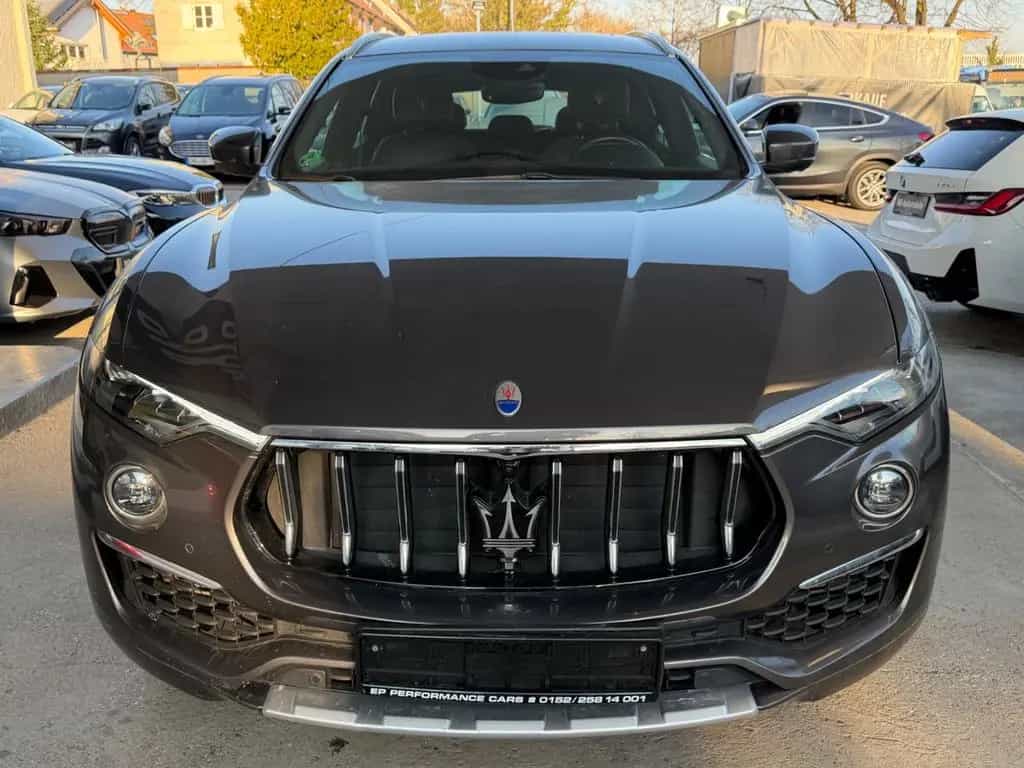 Maserati Levante GranLusso Q4 06/2021-photo-1