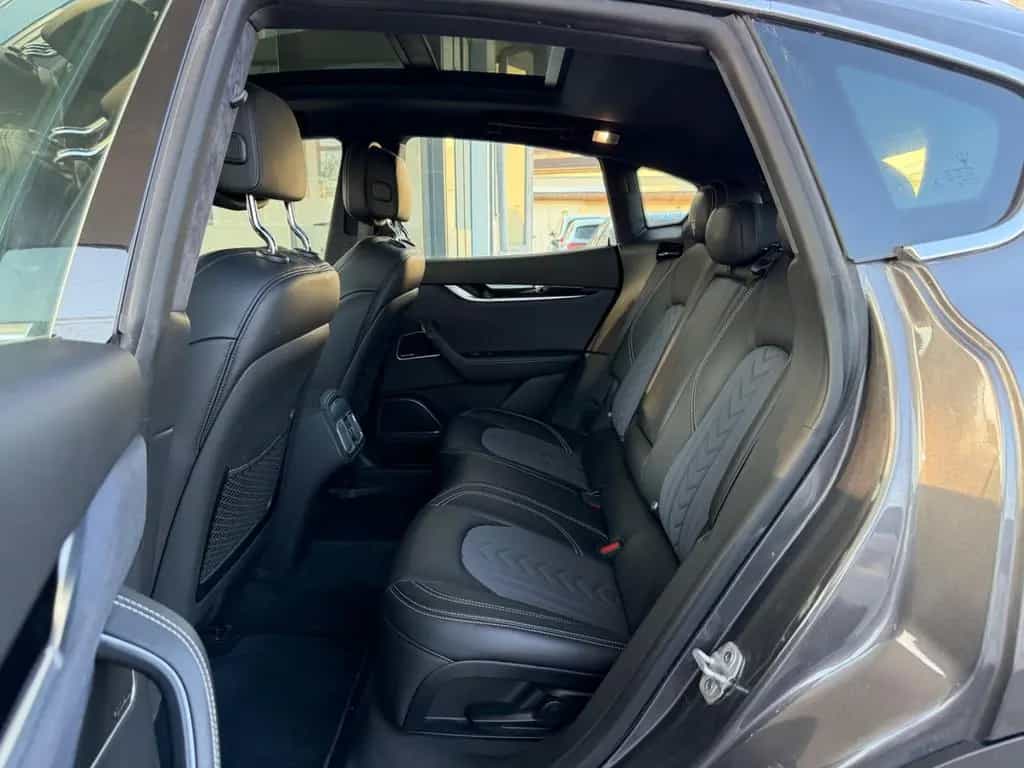 Maserati Levante GranLusso Q4 06/2021-photo-15