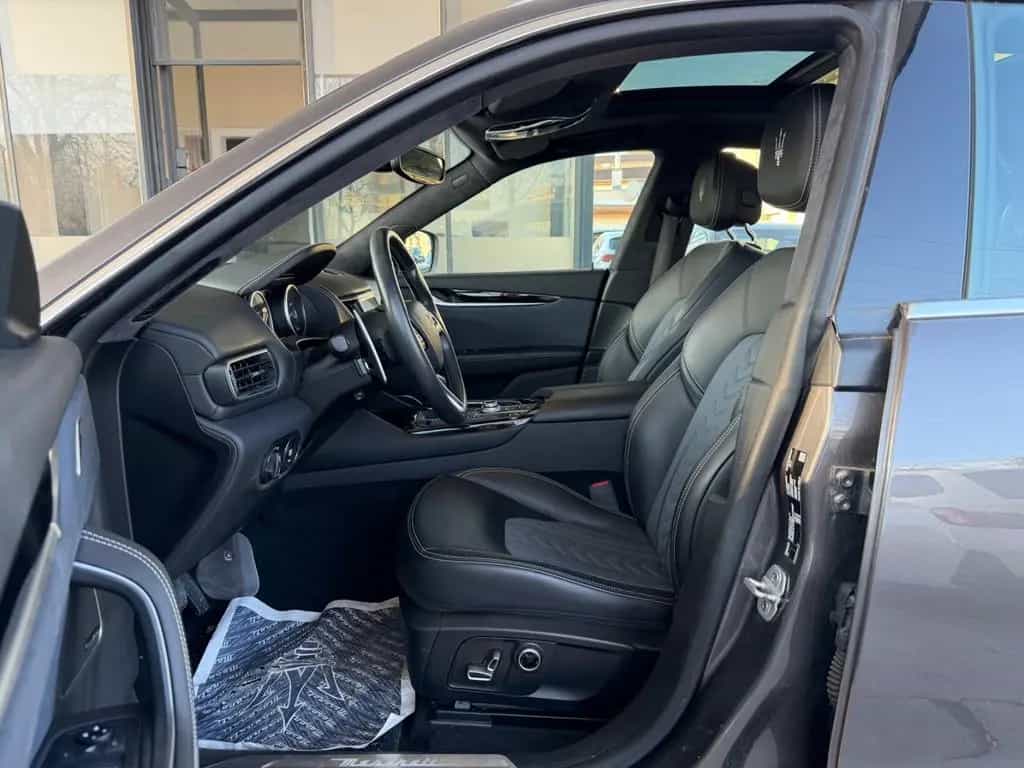 Maserati Levante GranLusso Q4 06/2021-photo-6