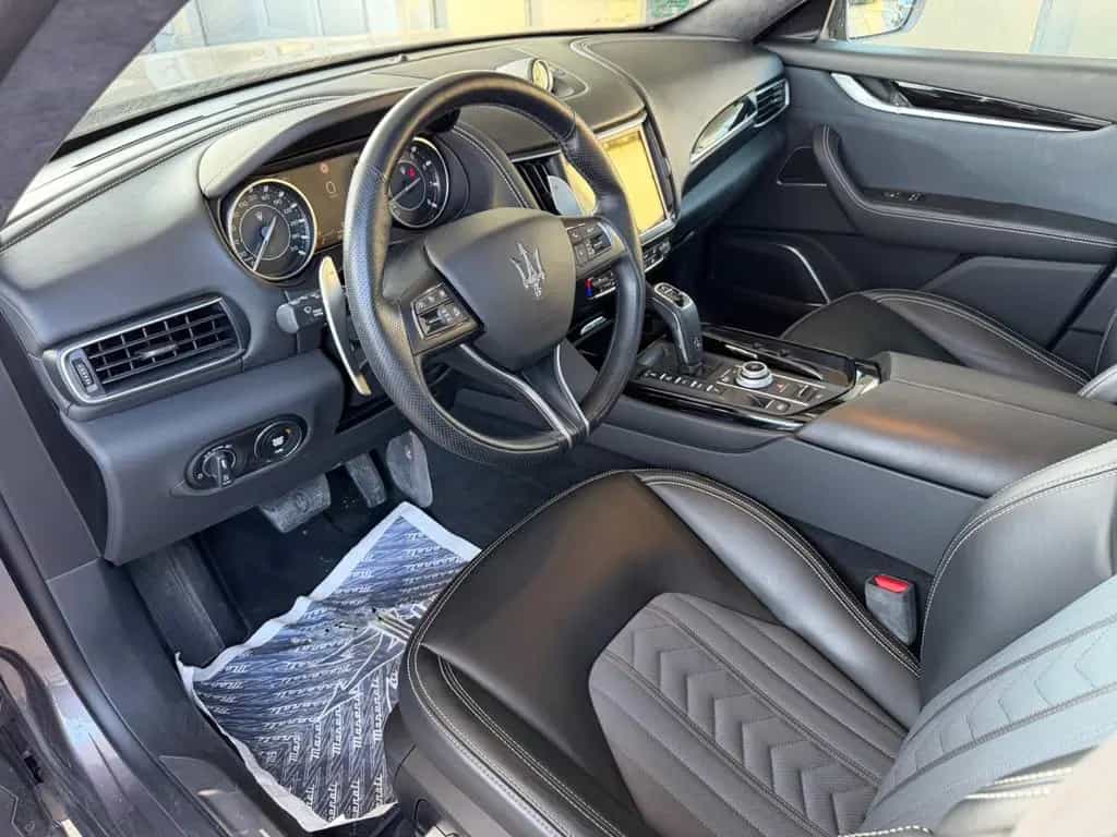 Maserati Levante GranLusso Q4 06/2021-photo-8