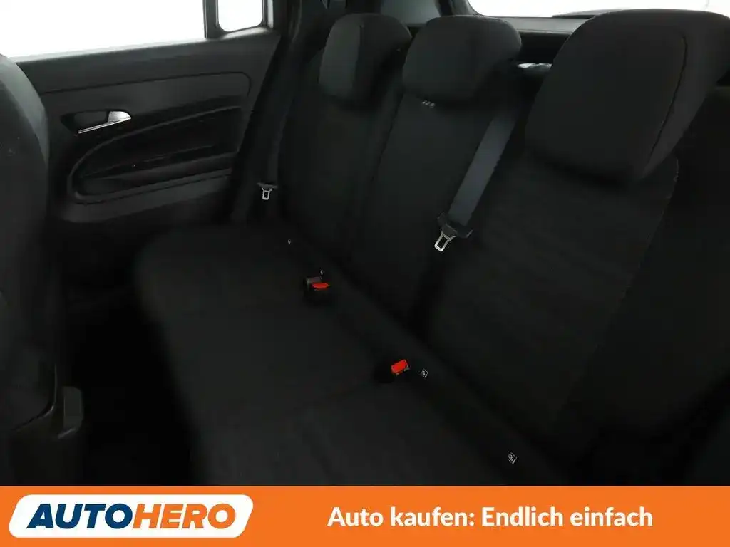 Jeep Avenger 1.2 T-GDI Longitude*LED*TEMPO*PDC*BT* 01/2025-photo-13