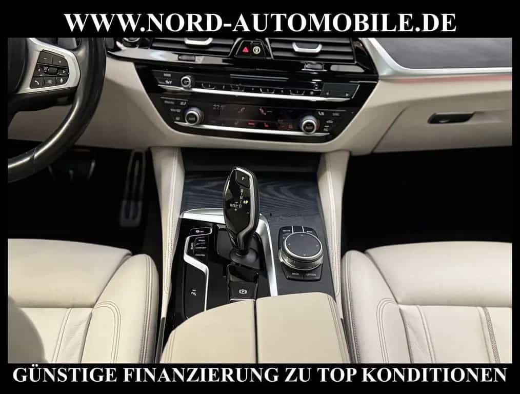 BMW 5 Series 520 d Touring M Sport AHK*B&W*DriveAssProf*UPE86 02/2021-photo-19