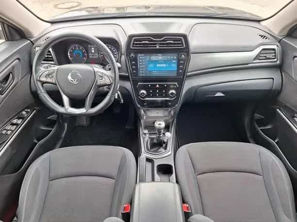 Ssangyong Tivoli 1.5 T-GDi Quartz 2WD*Navi*Kamera*LM* 11/2019-photo-5