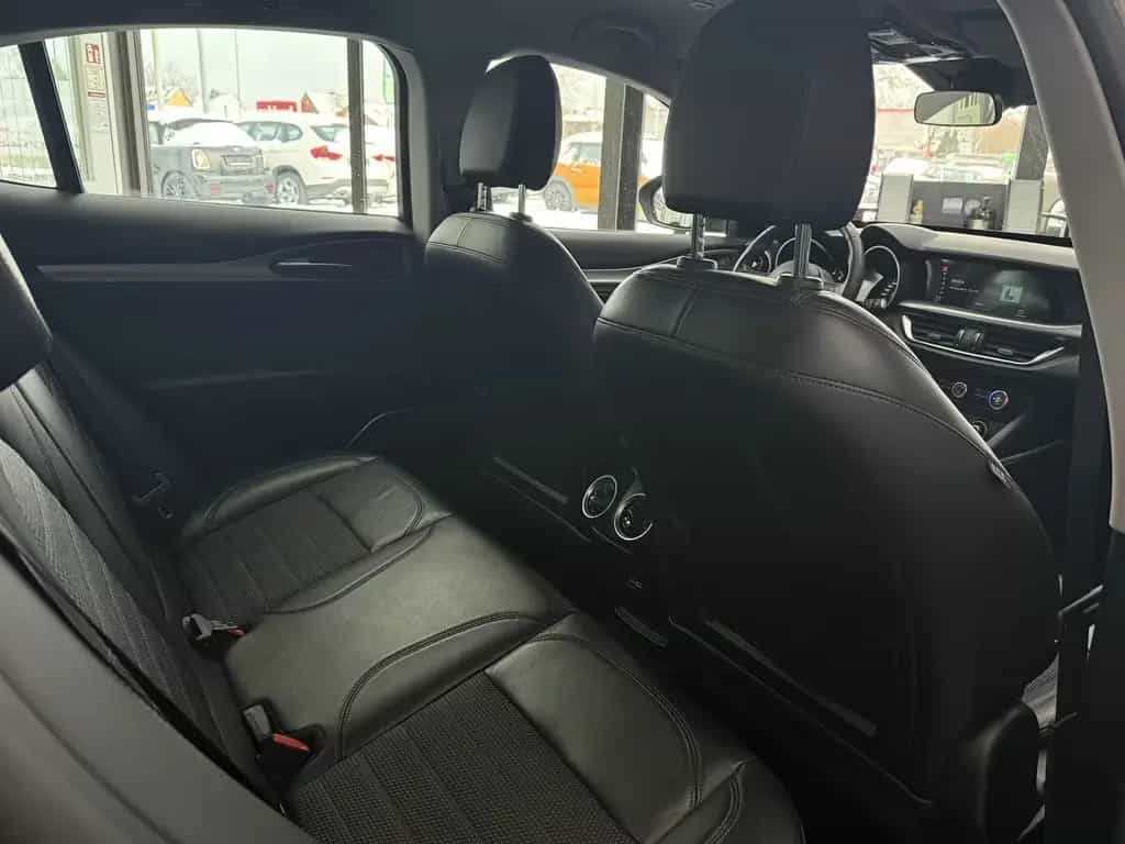 Alfa Romeo Stelvio 2.2 D Super, 1.Hd., LED, Leder, Navi 05/2017-photo-20
