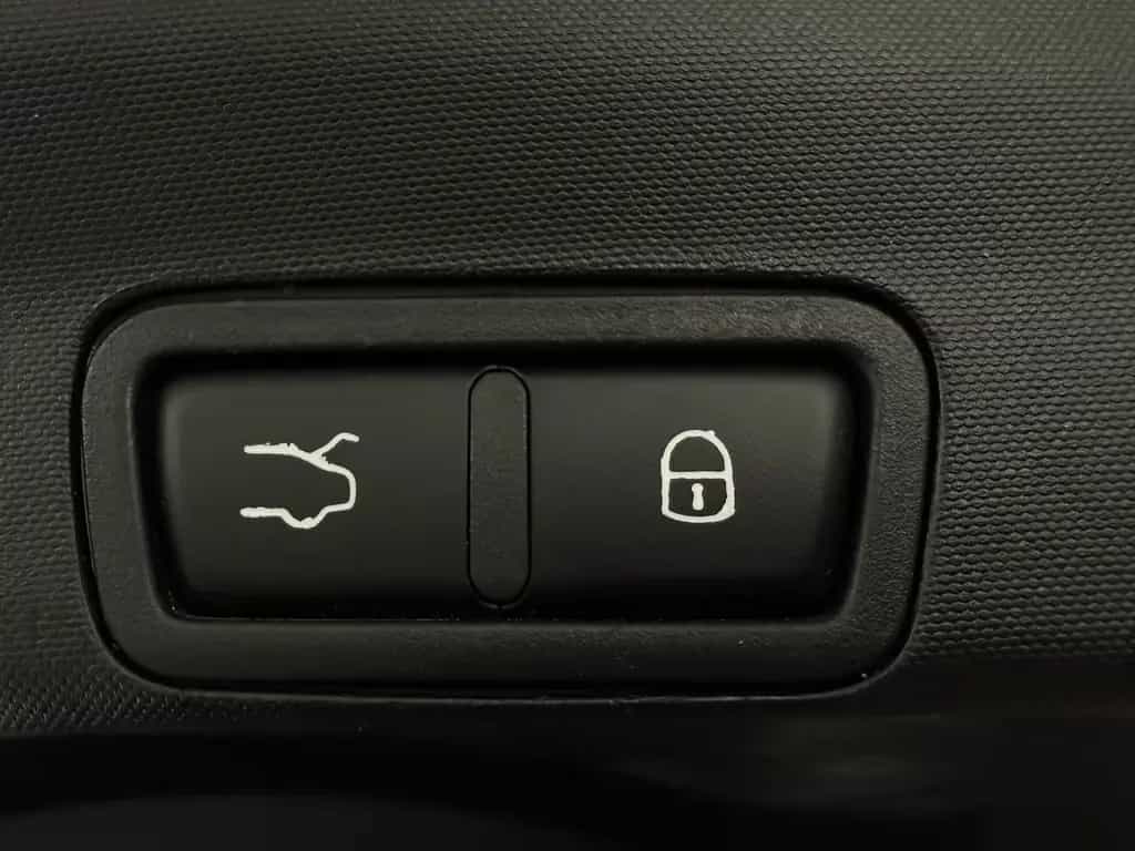 Alfa Romeo Stelvio 2.2 D Super, 1.Hd., LED, Leder, Navi 05/2017-photo-4