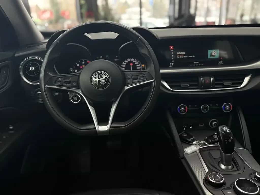 Alfa Romeo Stelvio 2.2 D Super, 1.Hd., LED, Leder, Navi 05/2017-photo-6