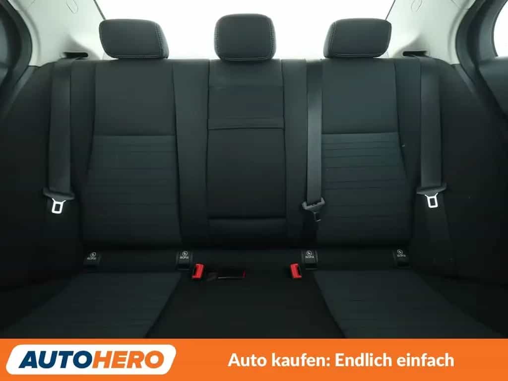 Mercedes-Benz C 180 CGI *NAVI*TEMPO*PDC*STANDHZG* 06/2015-photo-15