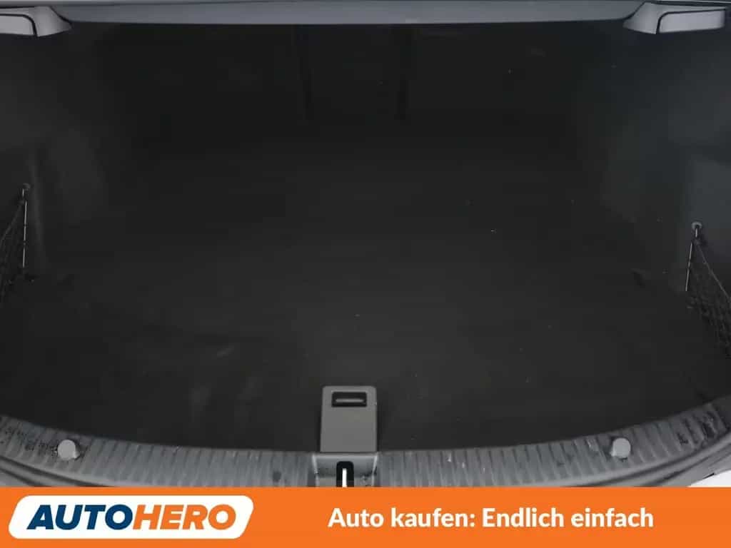 Mercedes-Benz C 180 CGI *NAVI*TEMPO*PDC*STANDHZG* 06/2015-photo-17