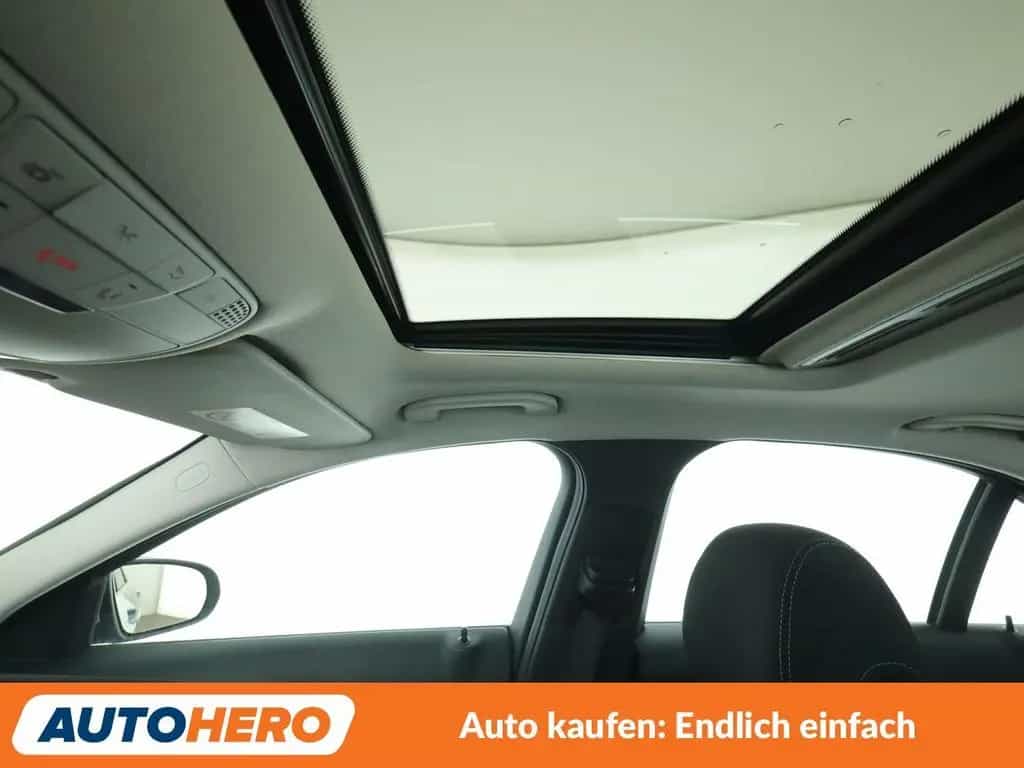 Mercedes-Benz C 180 CGI *NAVI*TEMPO*PDC*STANDHZG* 06/2015-photo-24