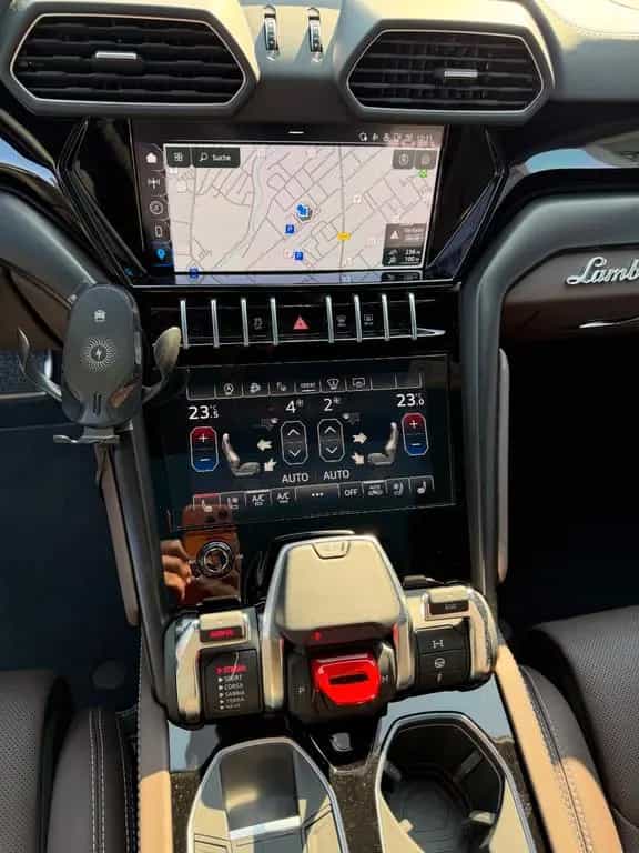 Lamborghini Urus 4.0 V8 Sport 01/2025-photo-15